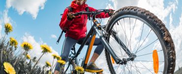 CLose up of woman on mountain bike